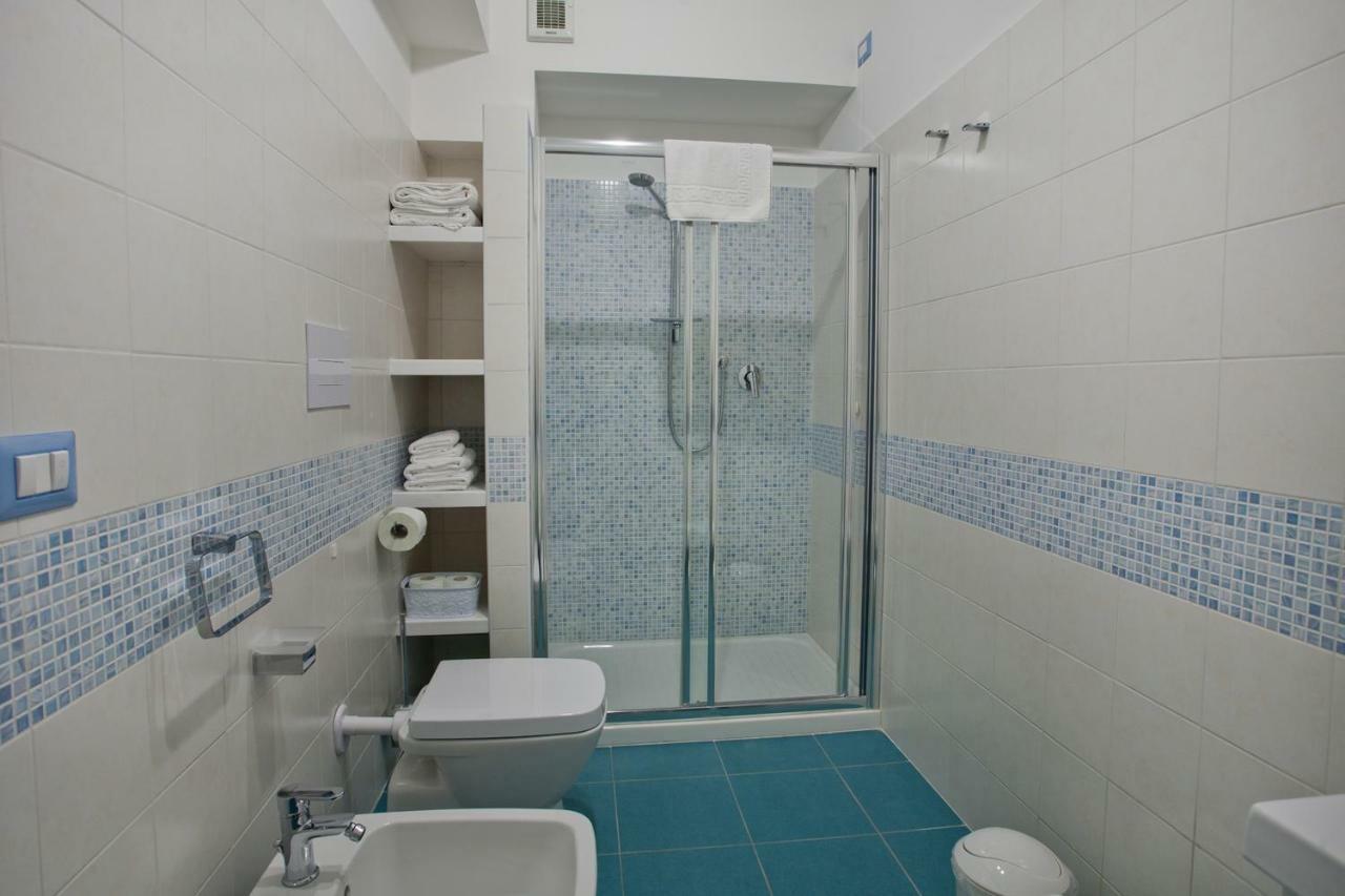 B&B A Due Passi Dal Mare Catona Di Reggio Calabria ภายนอก รูปภาพ